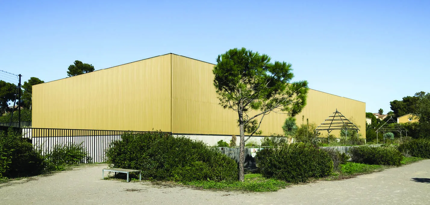 buildingCompressFormat_8 Malraux Marseille © L. Ricciotti.jpg