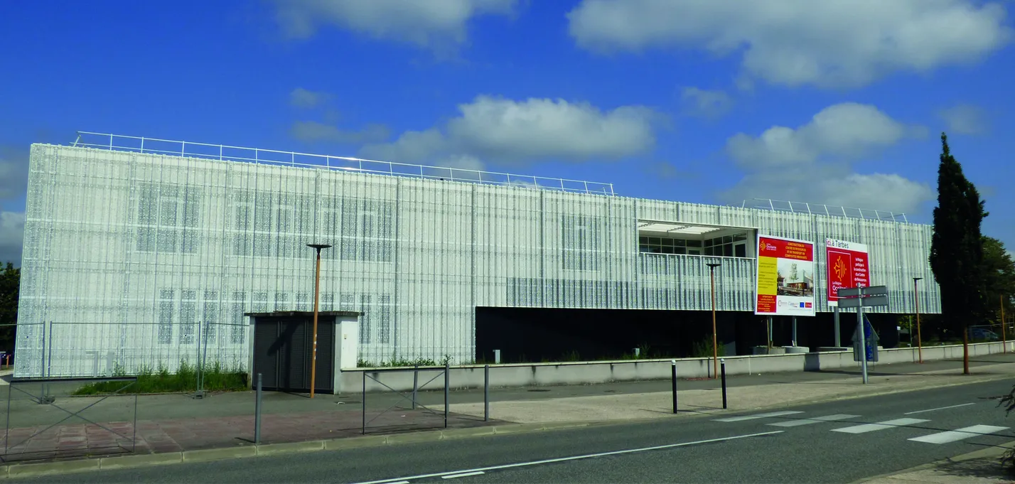 1 ENIT tarbe  © Agence Hirsch & Zavagno Architectes_buildingCompressFormat