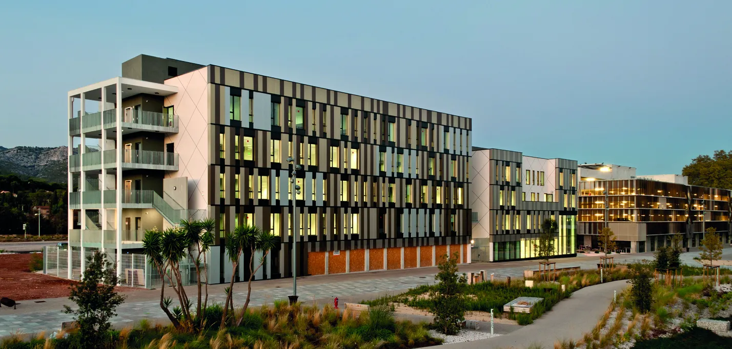 2 Technopole De La Mer - Ollioules © Lisa Ricciotti_buildingCompressFormat