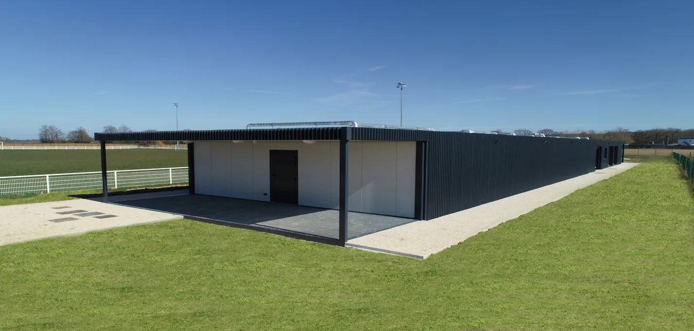 Vestiaire BLR @Romain Issa 2bis_buildingCompressFormat