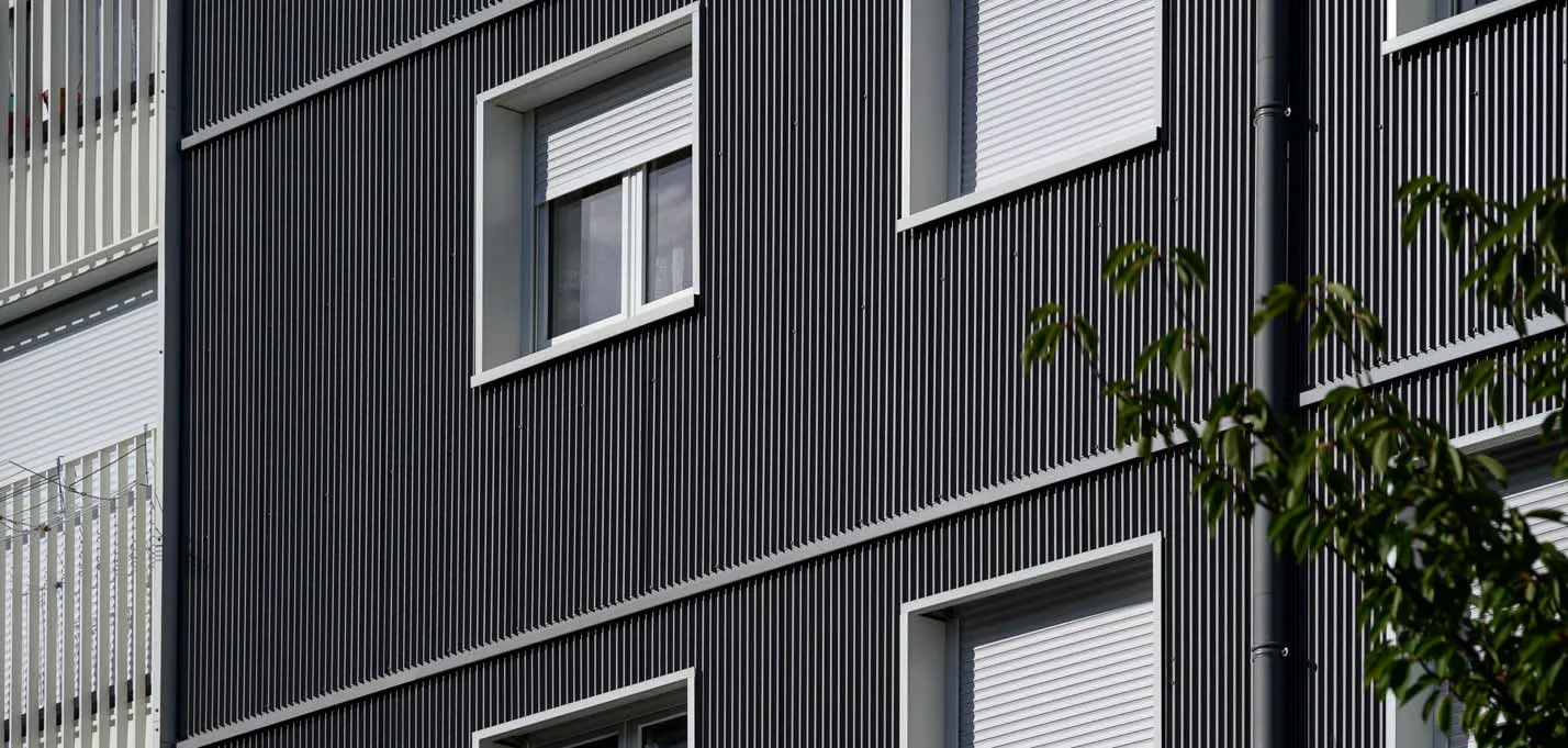 buildingCompressFormat_8 Le Dolmen 33.jpg