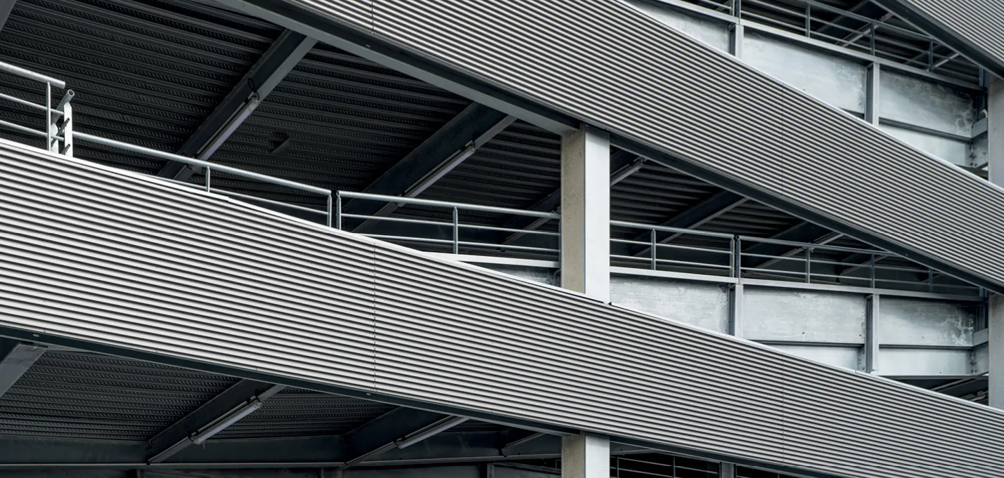 buildingCompressFormat_15 Silo 37r.jpg