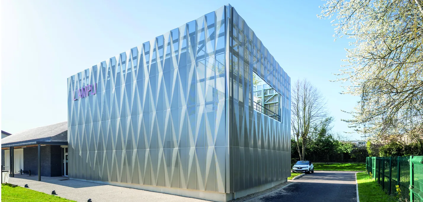 2 L'ampli n°23 ©Sergio Grazia._buildingCompressFormat