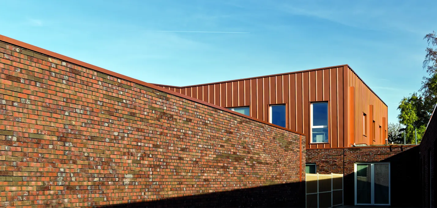 1 Crèche & CMP Seclin _buildingCompressFormat