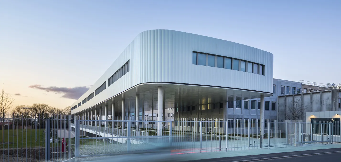 3 INA Bry-sur-Marne ©Sergio Grazia _buildingCompressFormat