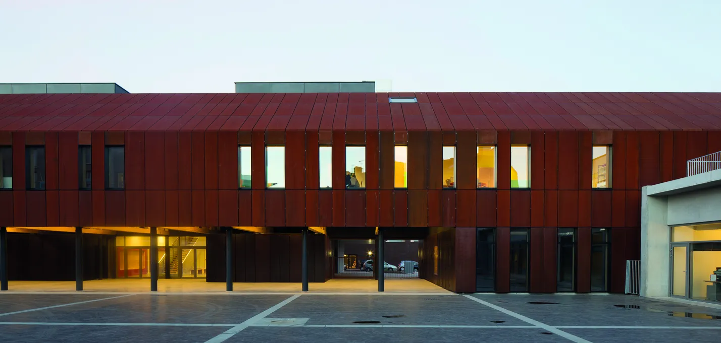 2  Pole Molière © Atelier Bettinger Desplanques architectes_buildingCompressFormat