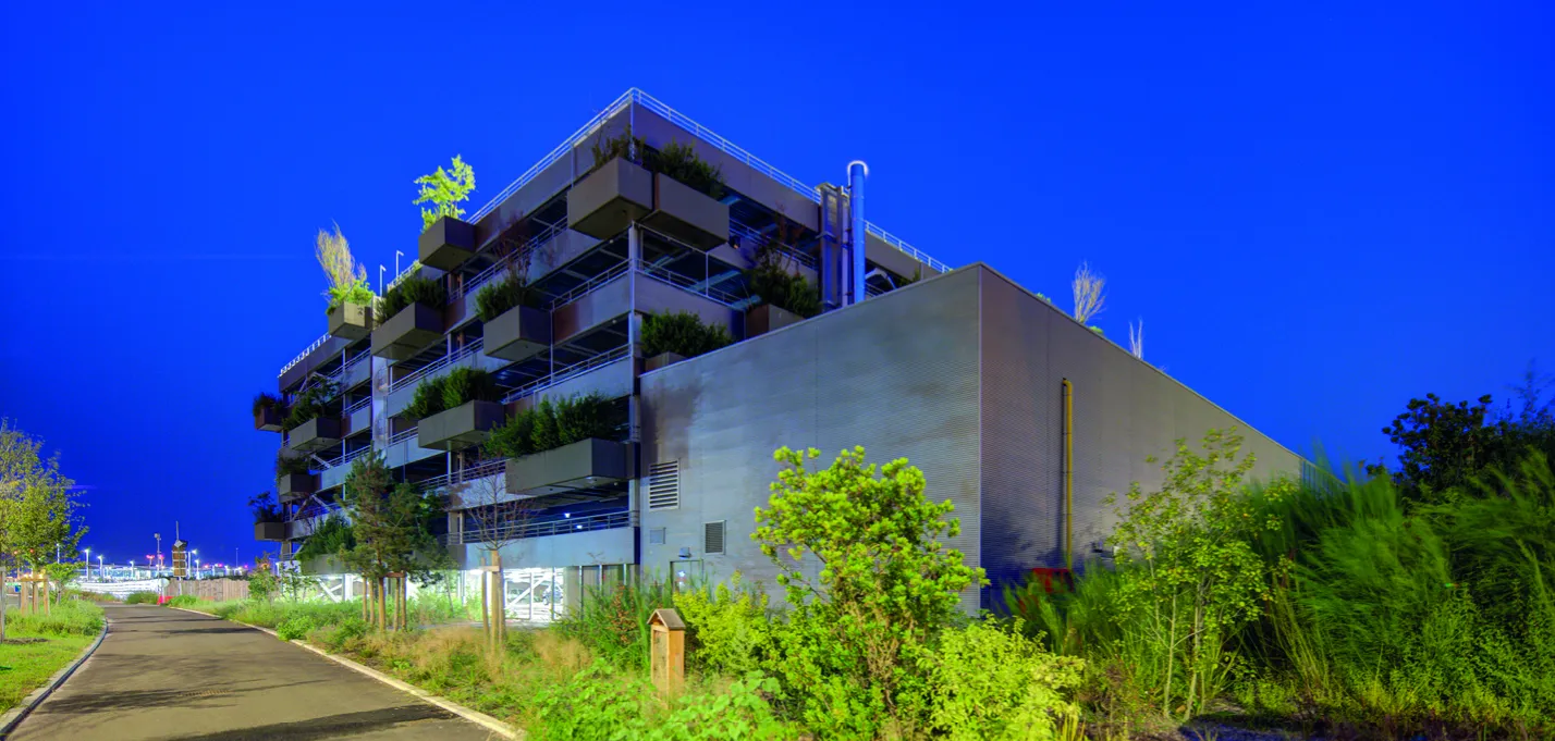 buildingCompressFormat_13 Silo 11.jpg