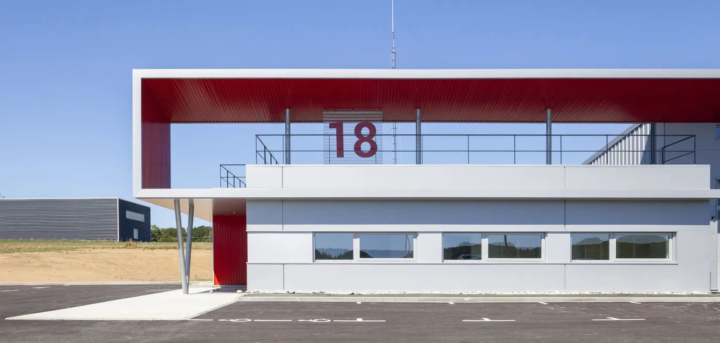 3 .SDIS port Saone © François Vidberg Architecture _buildingCompressFormat