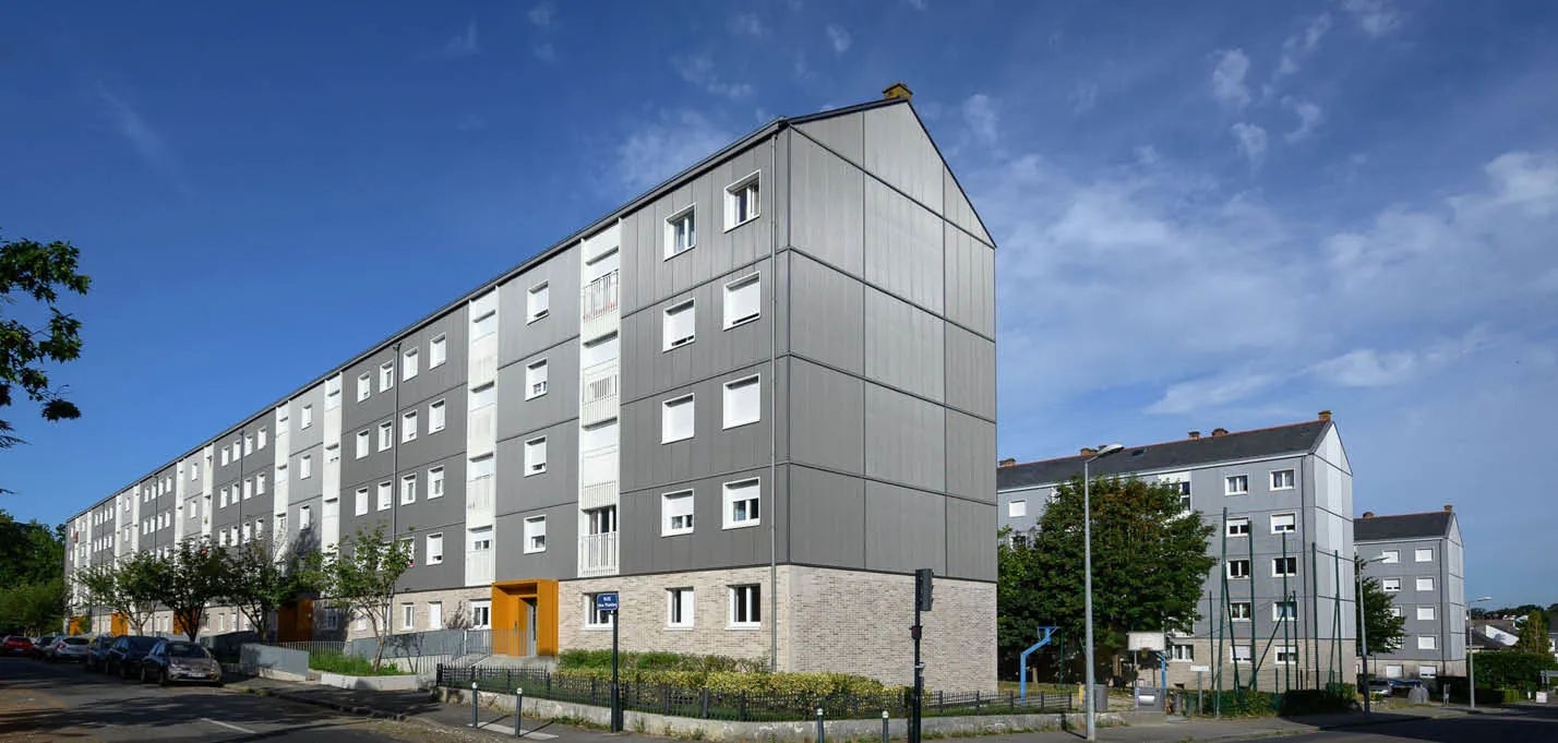 buildingCompressFormat_2 Le Dolmen 24.jpg