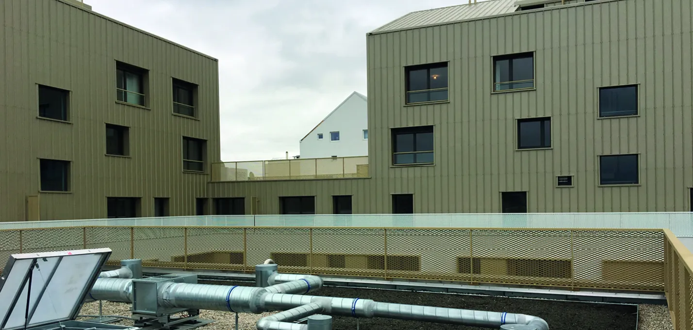 3 lgts colombes © FT services 77 277_buildingCompressFormat