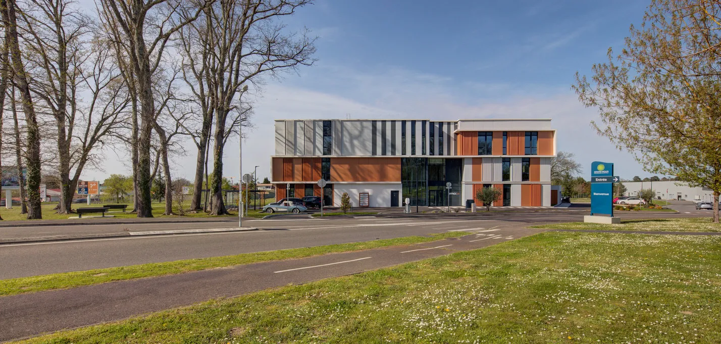 buildingCompressFormat_1 Mt de Marsan Web-1.jpg