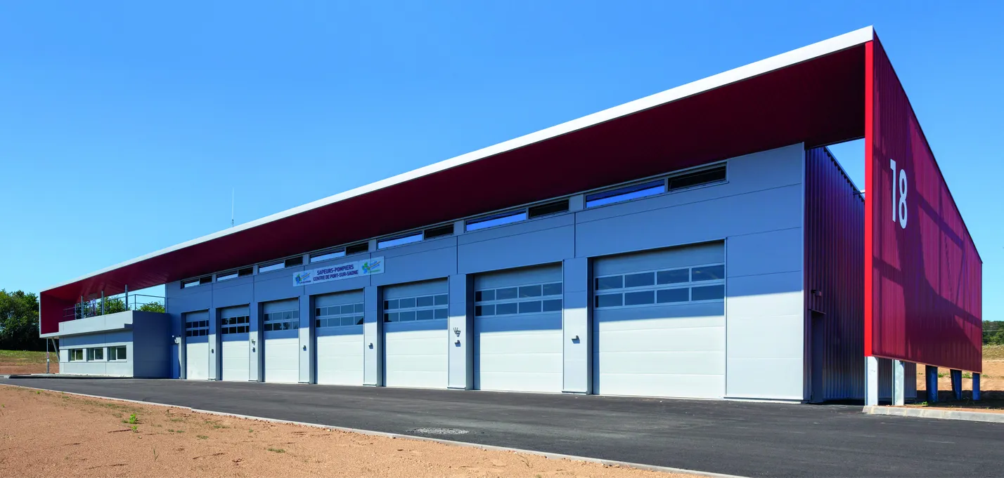 4 .SDIS port Saone © François Vidberg Architecture _buildingCompressFormat