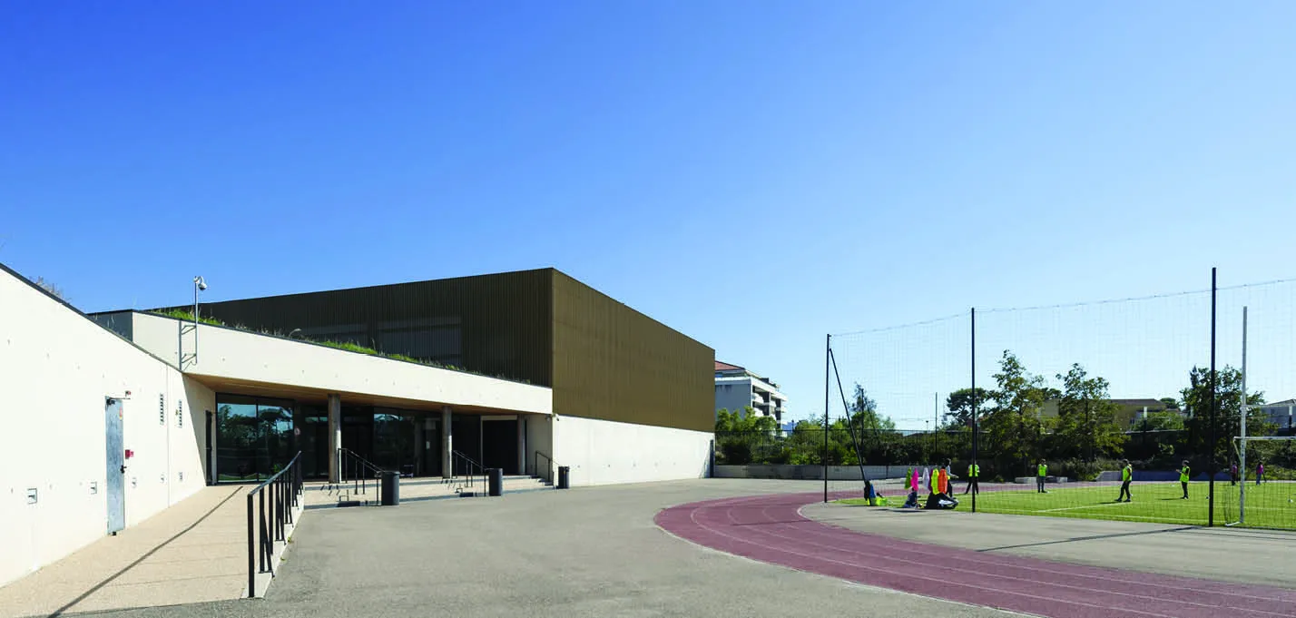 buildingCompressFormat_2a Malraux Marseille © L. Ricciotti.jpg