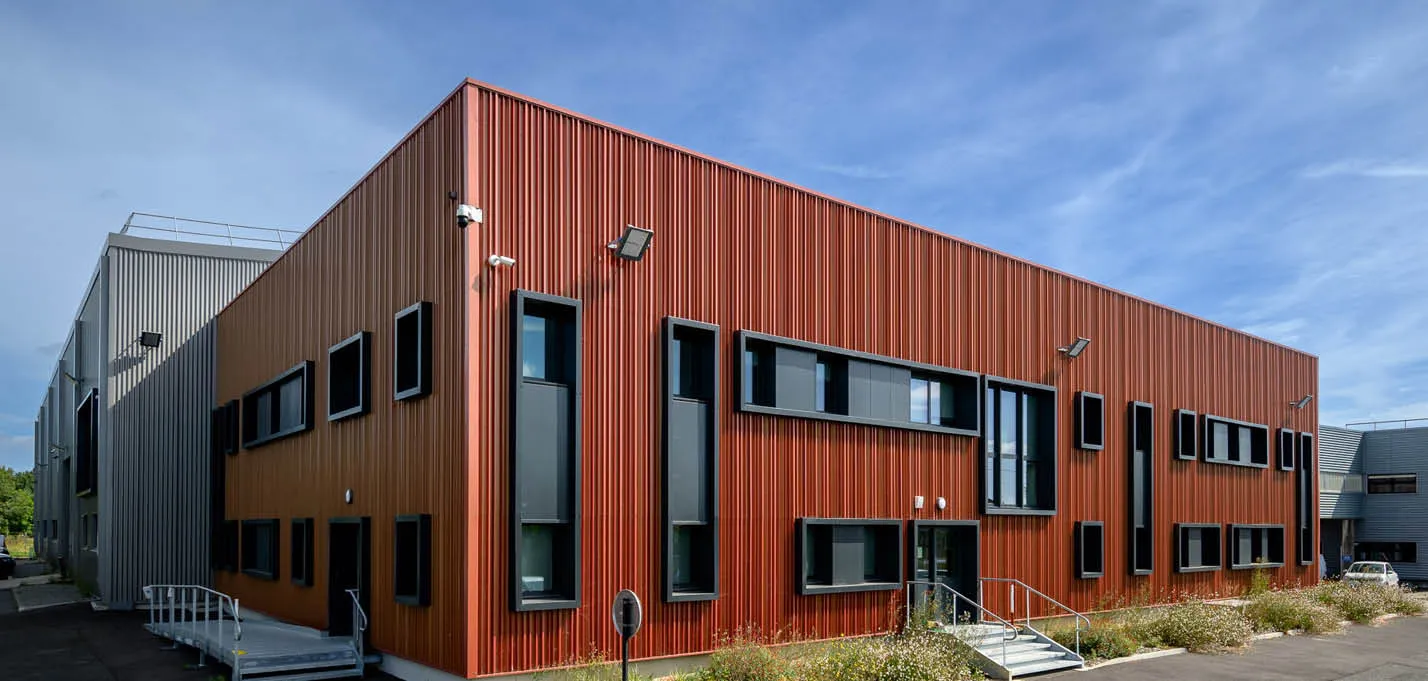 buildingCompressFormat_4 Centre Tougas 20.jpg