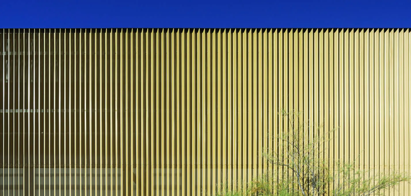 buildingCompressFormat_12 Malraux Marseille © L. Ricciotti.jpg