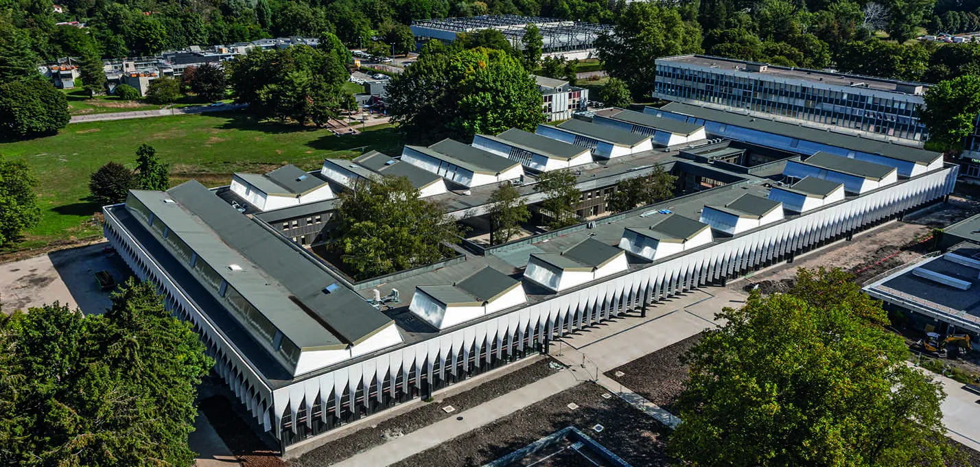 buildingCompressFormat_1 0335 ©_Studio_Erick_Saillet.jpg