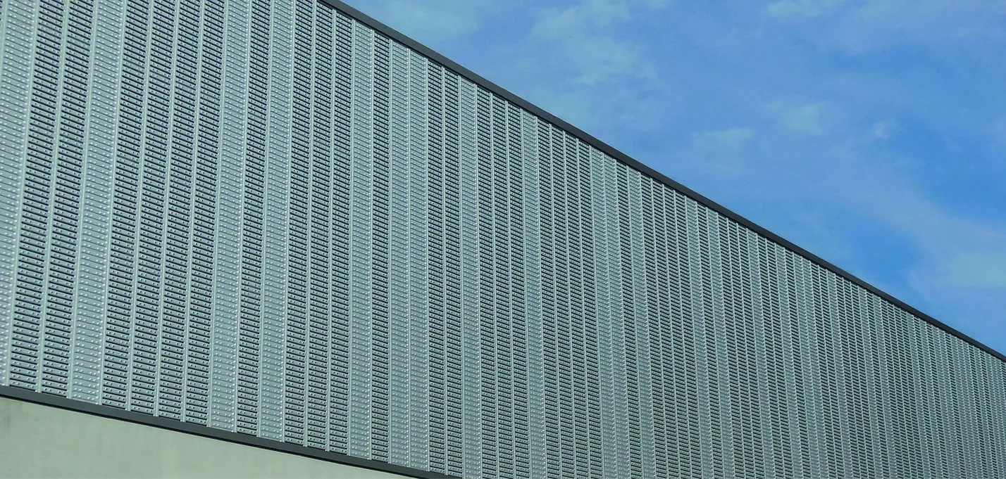 8 SALLE POLYVALENTE SCHIRRHEIN © Florian TIEDJE_buildingCompressFormat