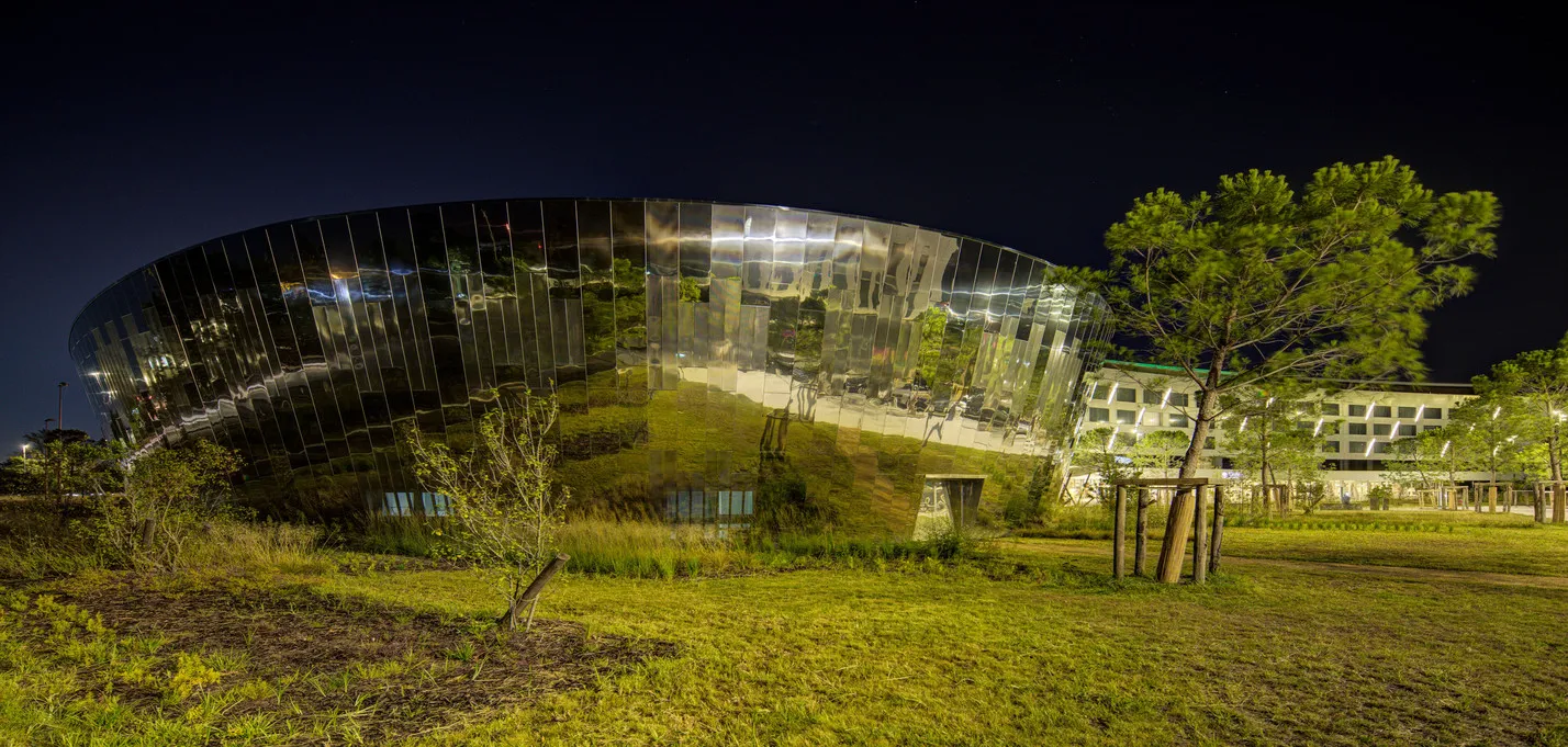 buildingCompressFormat_11b Sheraton Web-3.jpg