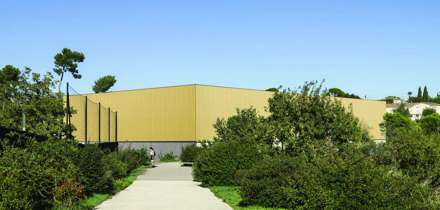 buildingCompressFormat_7 Malraux Marseille © L. Ricciotti.jpg