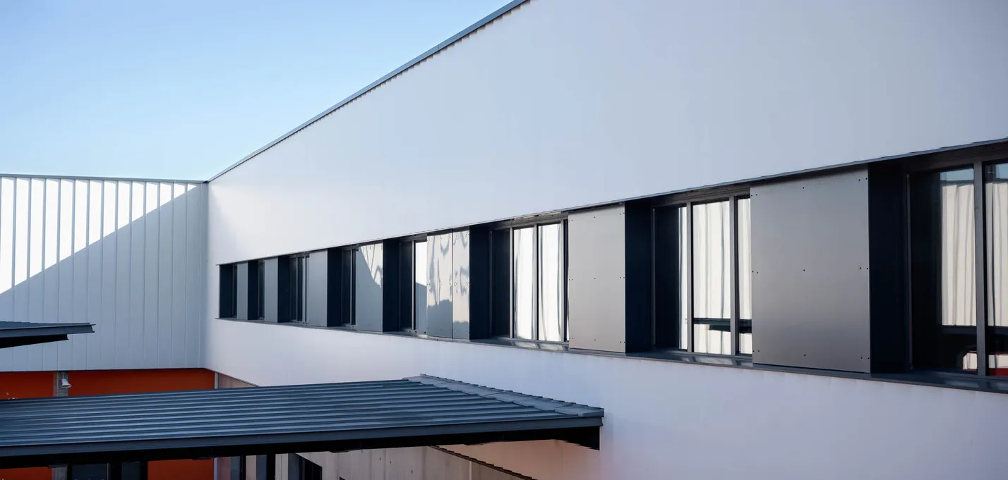 Groupe scolaire G. Tillion 10_buildingCompressFormat