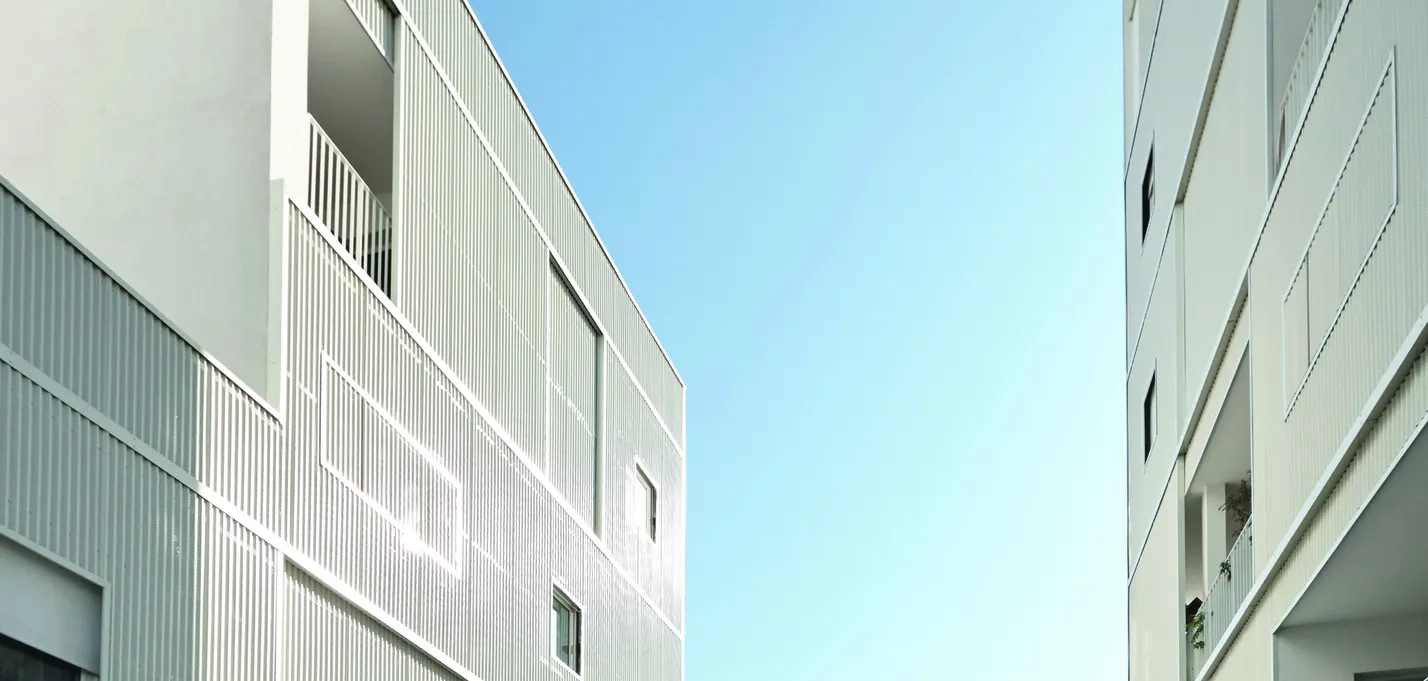 3 lgt Begless © Julien Lanoo_buildingCompressFormat