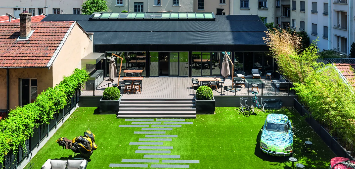 1 PointBreak-01hd ©Aurélien Vivier_buildingCompressFormat