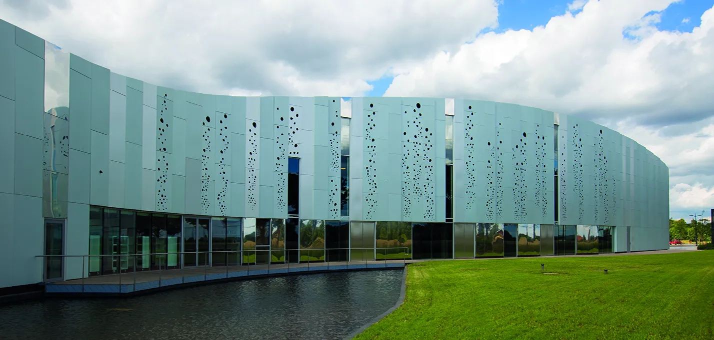 1 lesquin DP20150729-36-Modifier Denis Paillard_buildingCompressFormat