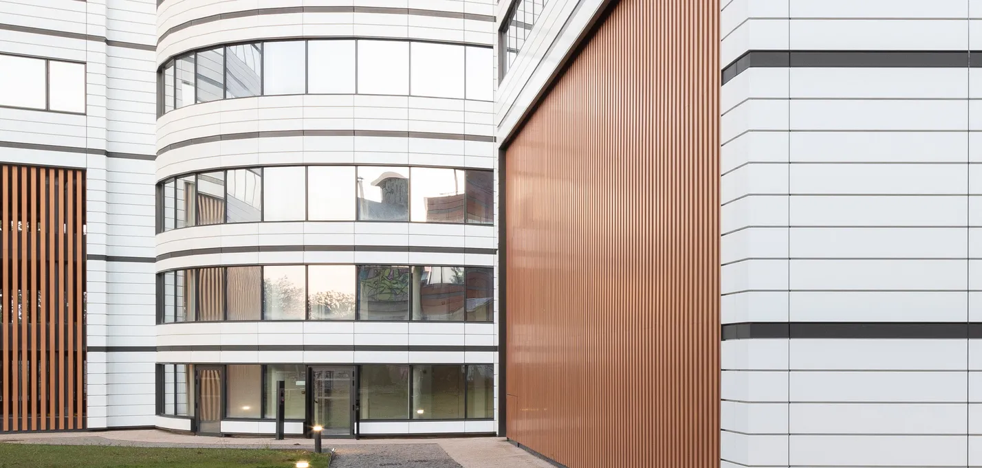 2 .Cade-Bonnafé (Novaxud) ©Vasconi Arcitectes_buildingCompressFormat