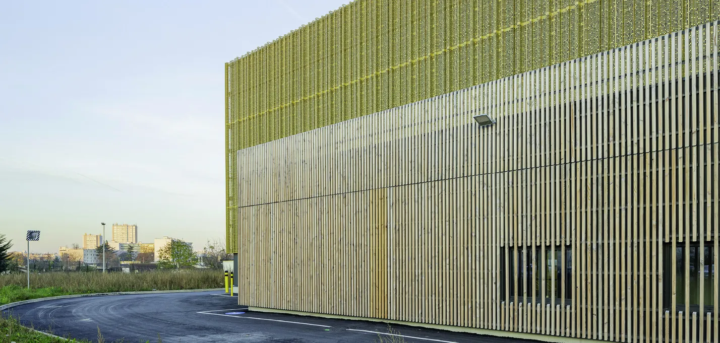 buildingCompressFormat_6 23_SNCF_Argenteuil_T2A2540.jpg