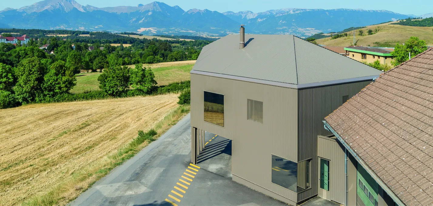 3 CER de Mens © Aurélien Vivier 08_buildingCompressFormat