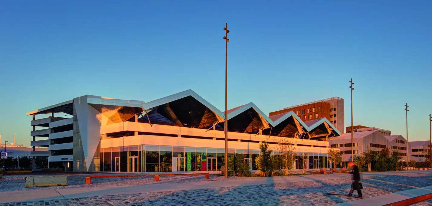 9 Parking Bassins à flot - Bordeaux - © Xavier Dumoulin_buildingCompressFormat