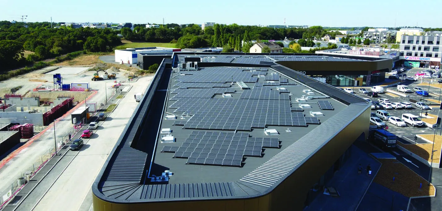 buildingCompressFormat_3 Kerloges 386.jpg