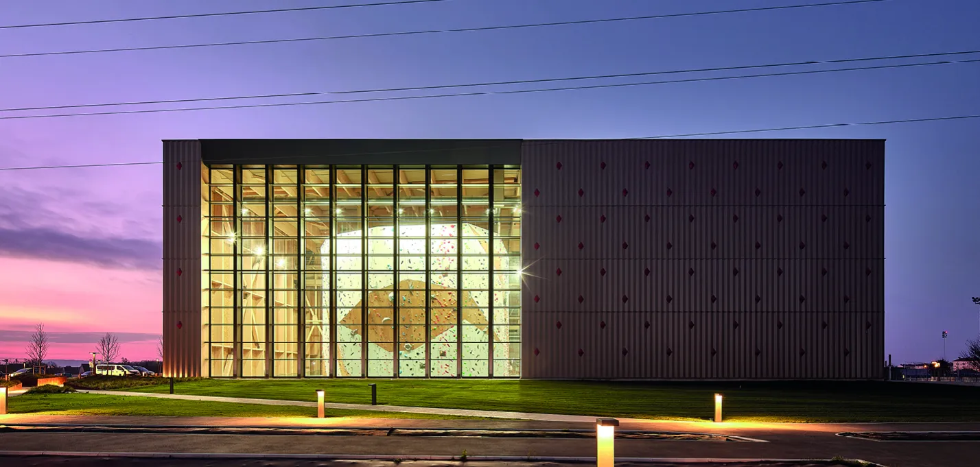 buildingCompressFormat_10 Cime 19.jpg