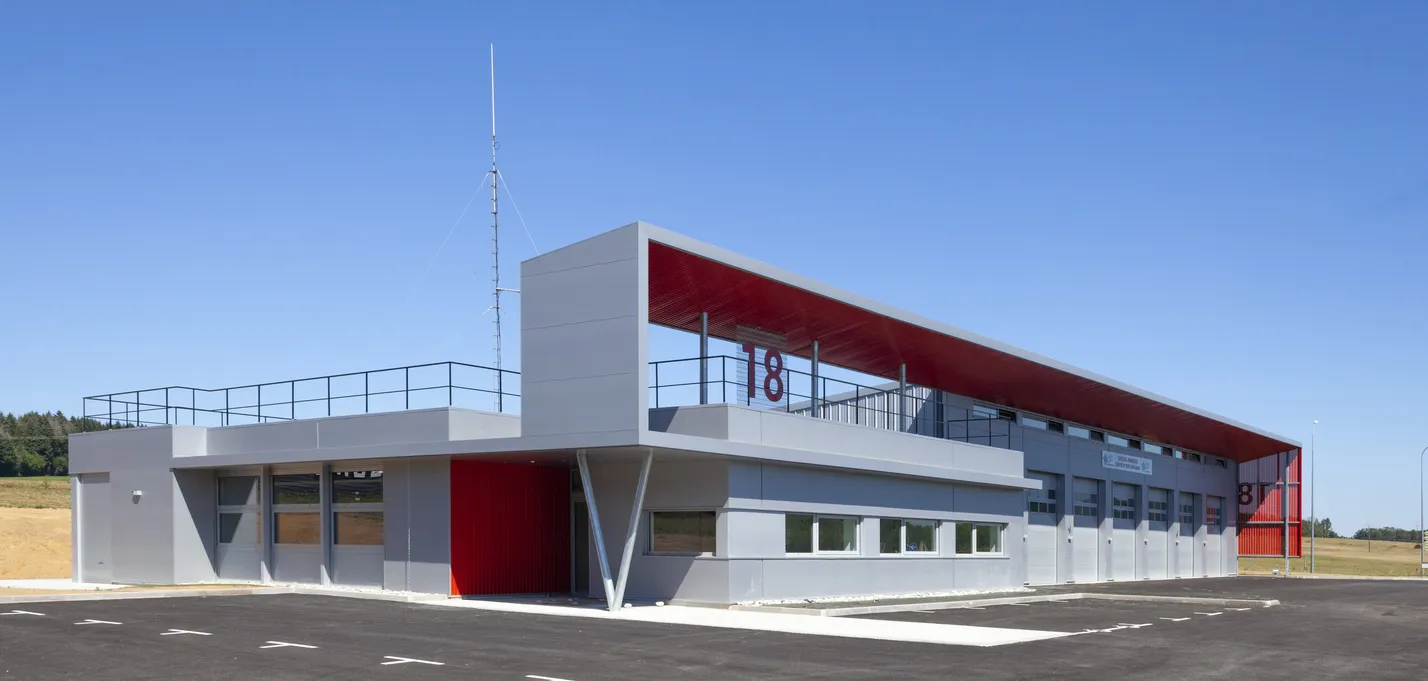 1 .SDIS port Saone © François Vidberg Architecture _buildingCompressFormat