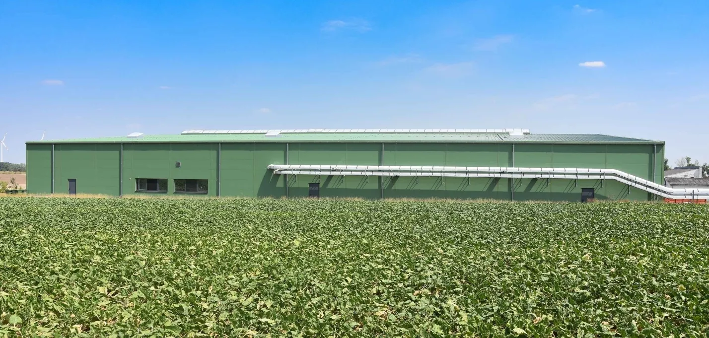 Frischei Ground keeping chicken coop and packing hall-436_buildingCompressFormat